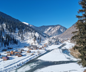Discover the Magic: The Best Time to Visit Kashmir for Snowfall and Winter Wonders